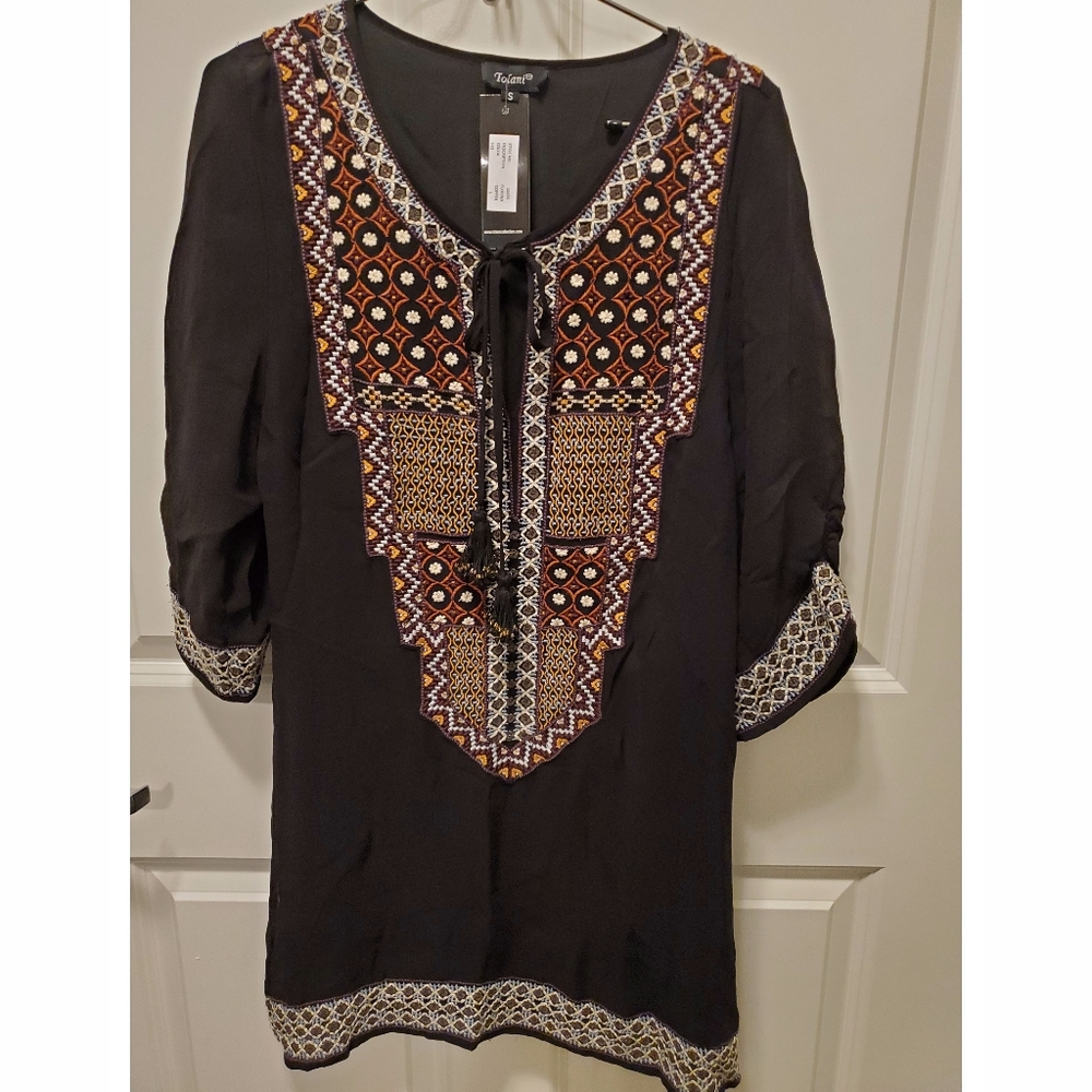 *NEW* Tolani Embroidered Florina Dress Size Small Color Black and Copper